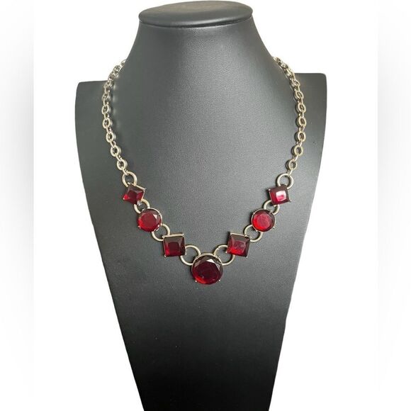 Jewelry - Vintage Costume Necklace